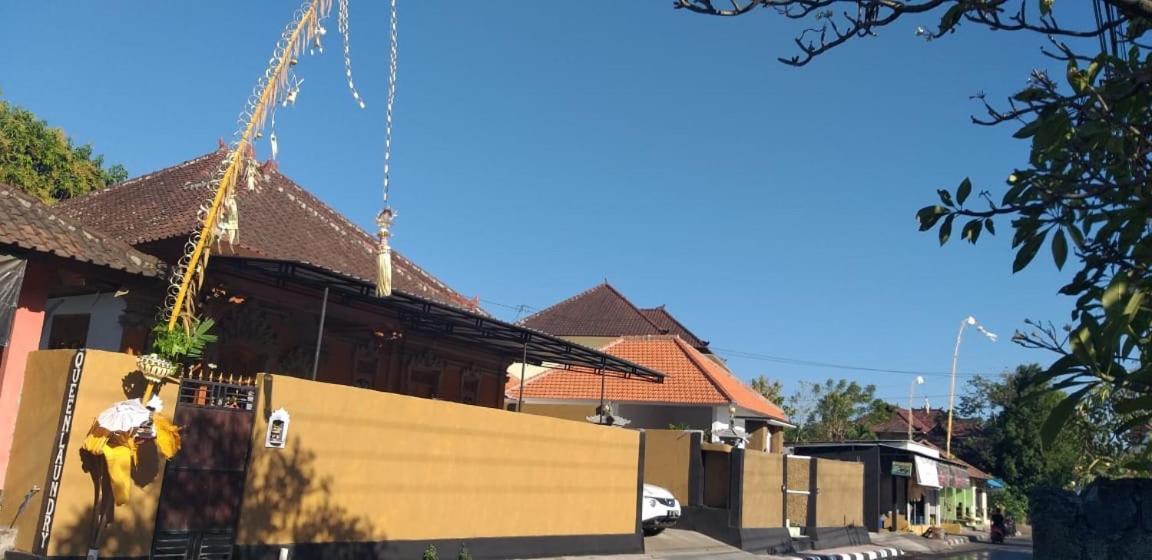 Queen Guest House Tulamben Εξωτερικό φωτογραφία